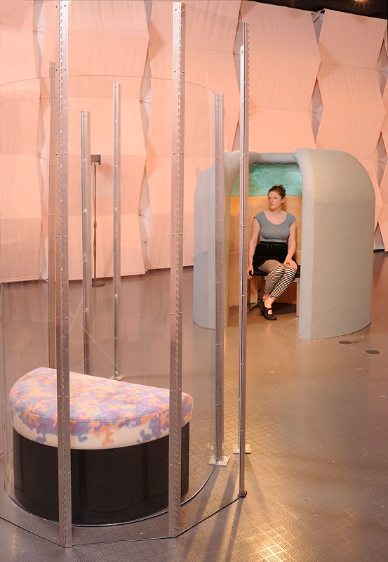 Jacqueline Kiyomi Gork,
Love Seat, 2014
Foam, stucco, wood, plexi
Courtesy the artist